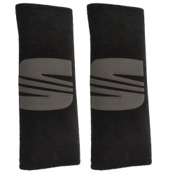 SEAT ΜΑΞΙΛΑΡΑΚΙΑ ΓΙΑ ΖΩΝΗ ΑΣΦΑΛΕΙΑΣ 21 X 7,5 cm ΣΕ ΜΑΥΡΟ ΧΡΩΜΑ ΜΕ ΓΚΡΙ LOGO - 2 ΤΕΜ.